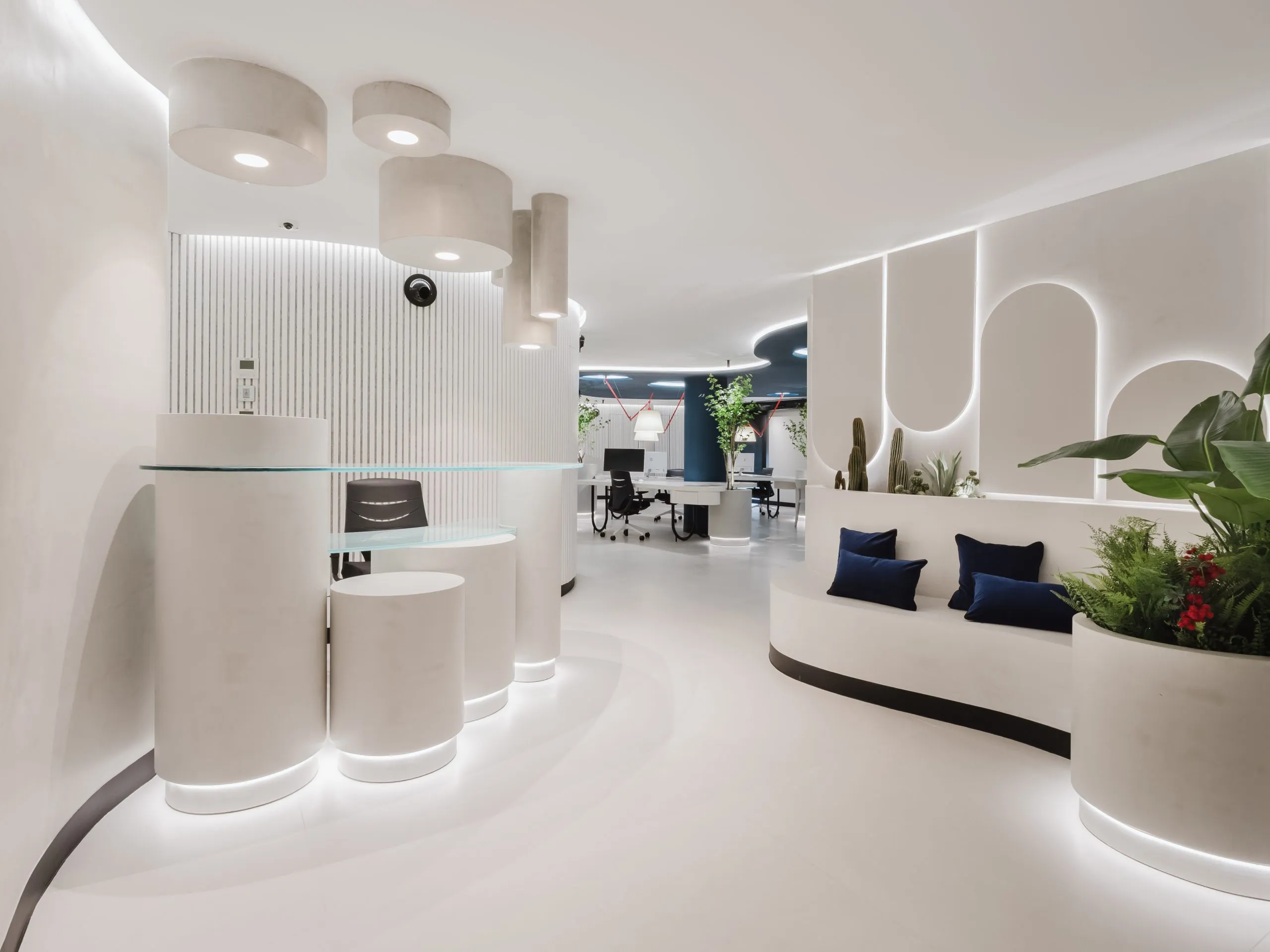 Interiorismo de un espacio comercial diseñado por Pazzo